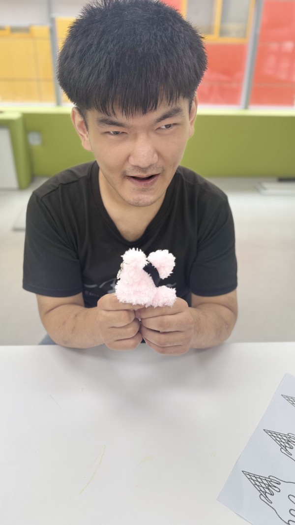 cc28cf273863dc8fc5e57876aa72740b_1756425569_512.jpg